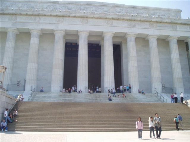 lincolnmemorial.jpg